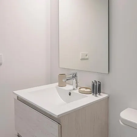 Magnificent 3 Bedroom With Pool, Terrace And Parking Apartment